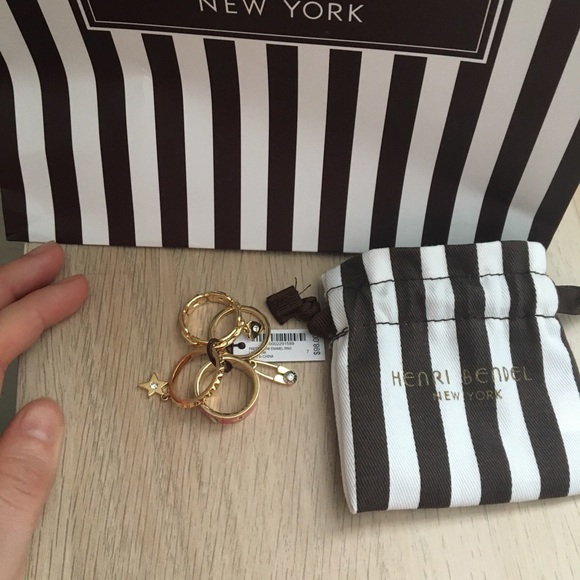 Henri Bendel Pretty Punk Enamel Ring Light Pink - Picture 8 of 8